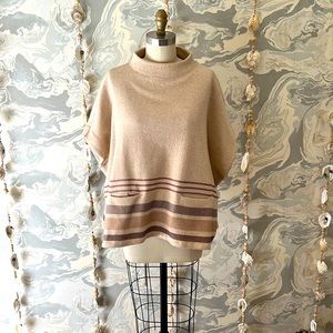 Mint condition poncho. 3 season stunner!!